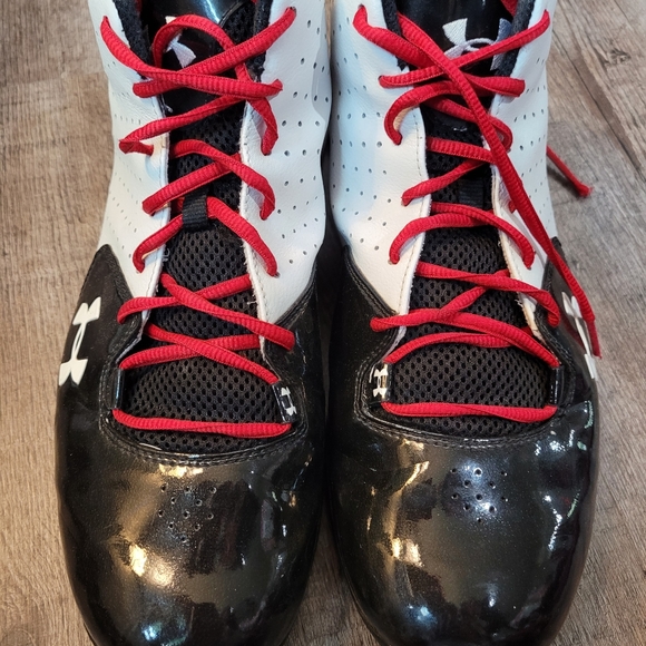 Men's 13 Under Armour Shoes - Picture 2 of 4